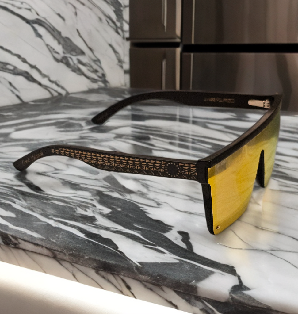 Manea kuki J18 - Square Shades