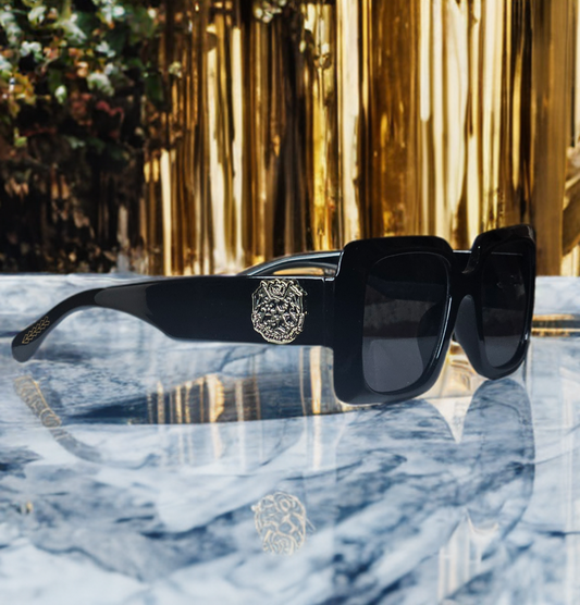 Tongan womens shield