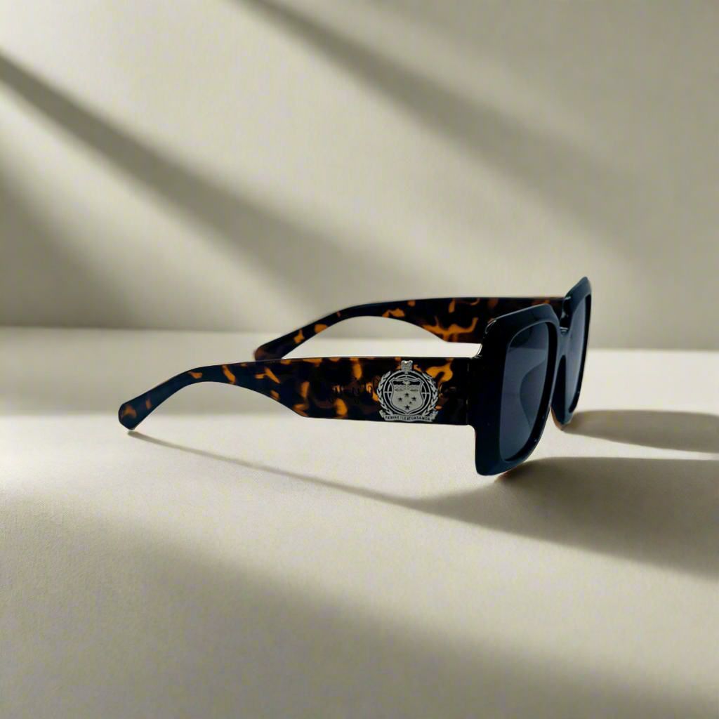 Womens Samoa Shield Shades